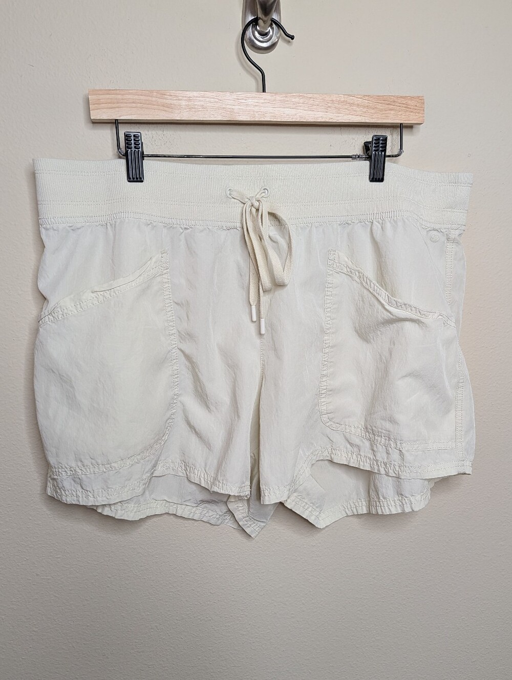 Calia‎ Cream Drawstring Athletic Shorts XXL